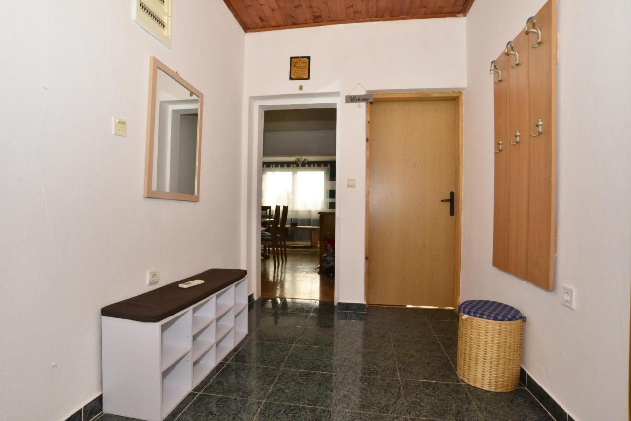 House Sarovic Apartman Tivat Kültér fotó