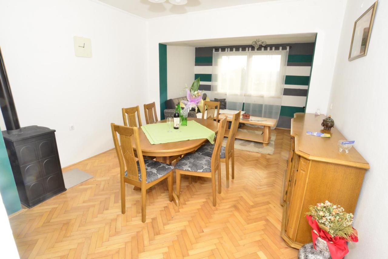 House Sarovic Apartman Tivat Kültér fotó