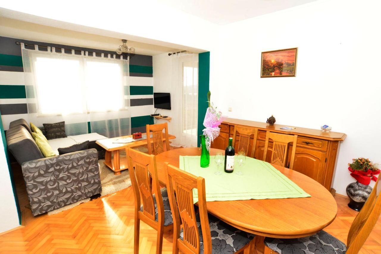House Sarovic Apartman Tivat Kültér fotó