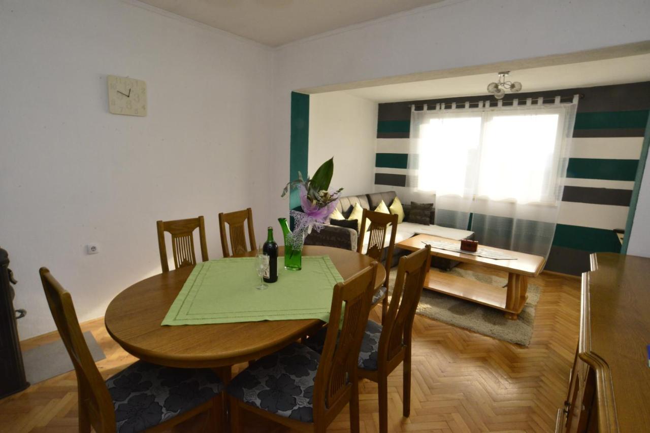 House Sarovic Apartman Tivat Kültér fotó
