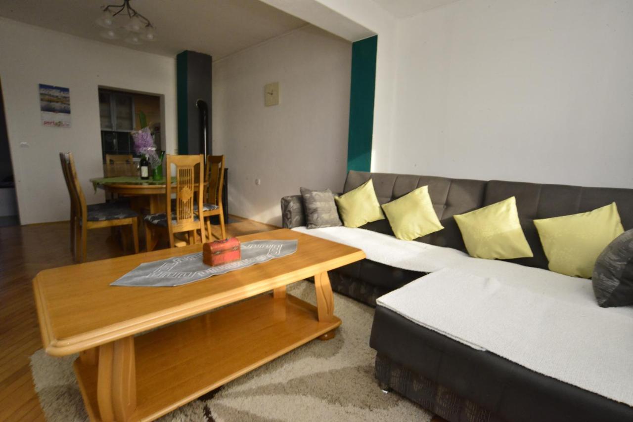 House Sarovic Apartman Tivat Kültér fotó