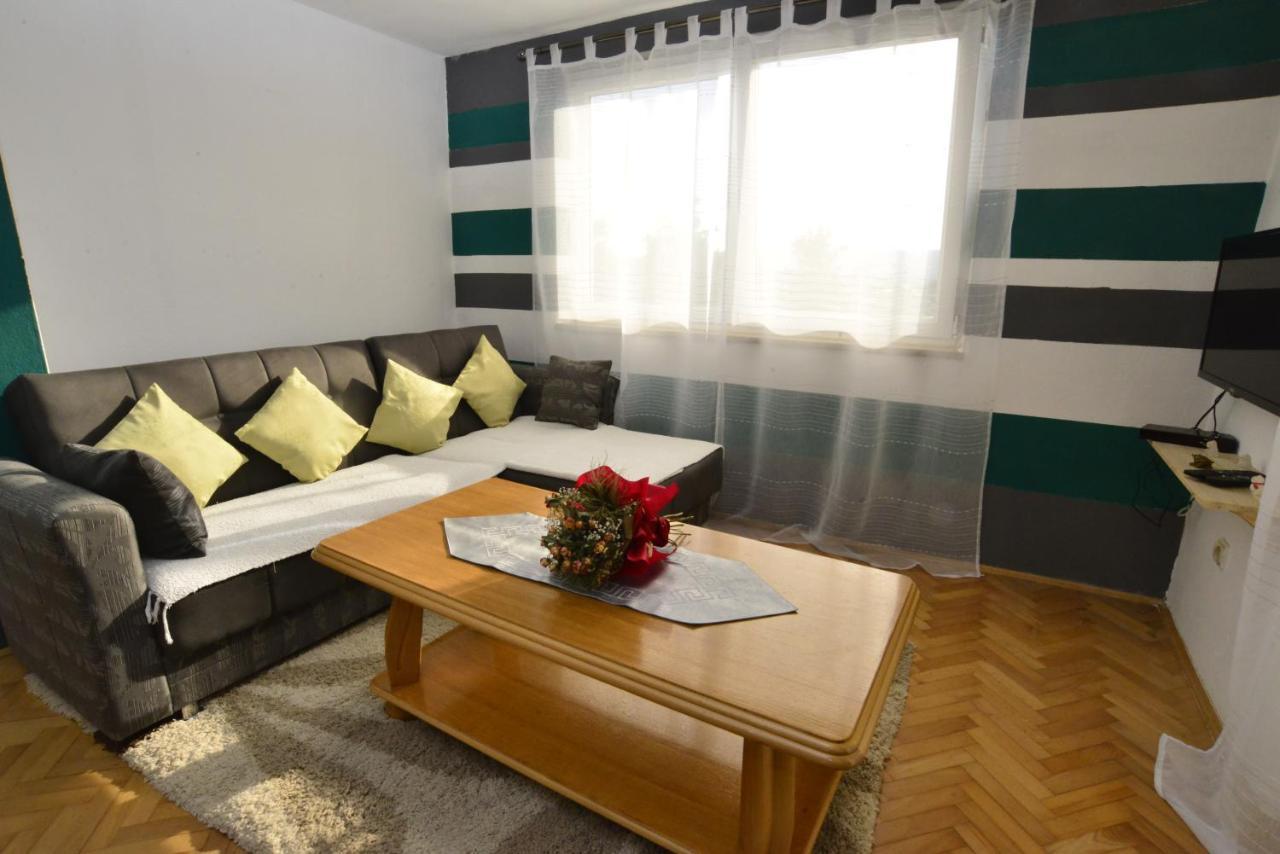 House Sarovic Apartman Tivat Kültér fotó